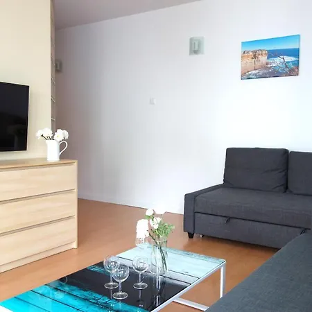 דירה Apartament Bernadowska Lu B2 Parter Ogrodek 800m Morze *